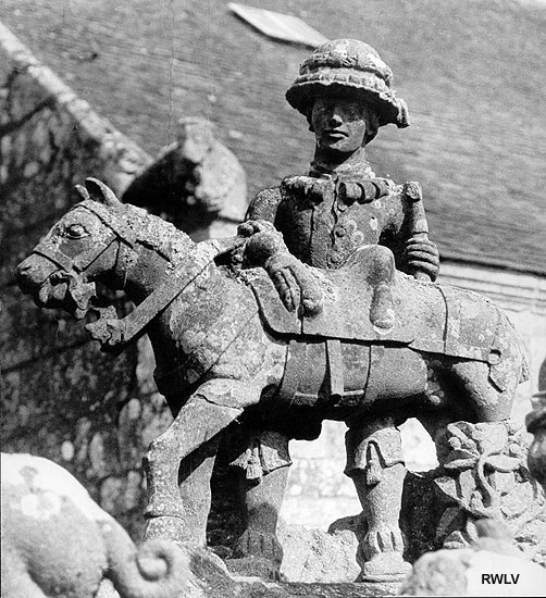 cavalier du calvaire de Cast Bretagne