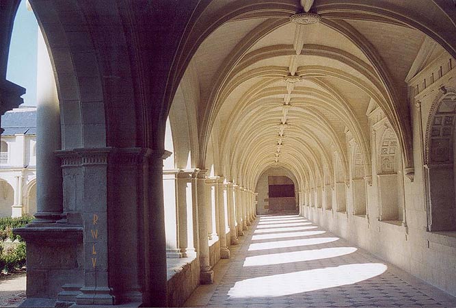 galerie renaissance cloitre de Fontevraud
